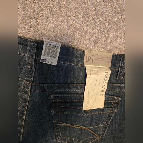 NWT Relativity Women's Curvy Boot Jeans Size 14 - Picture 8 of 10